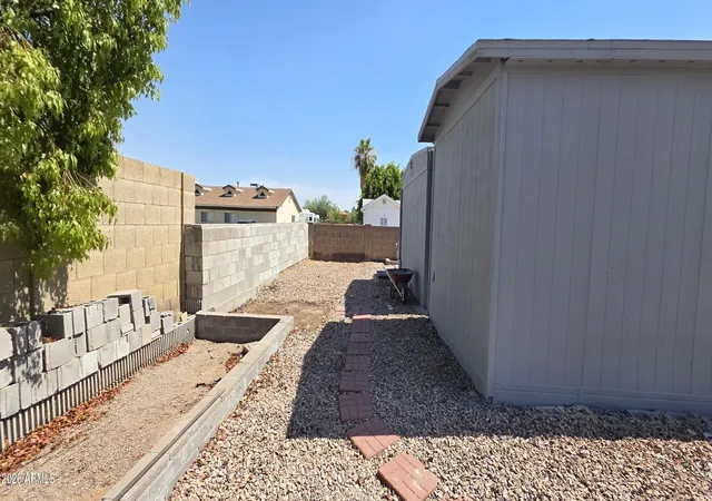 28th image of 17237 N 66th Ave, Glendale, AZ 85308 | MLS# 7053792