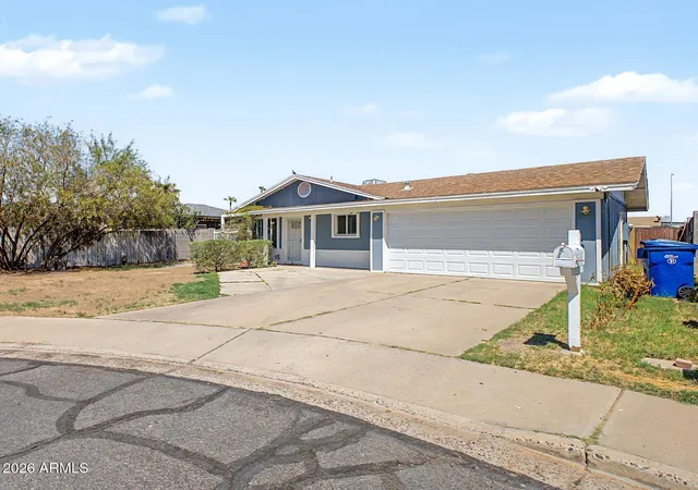 1st image of 125 N Ridge Cir, Mesa, AZ 85203 | MLS# 7062786