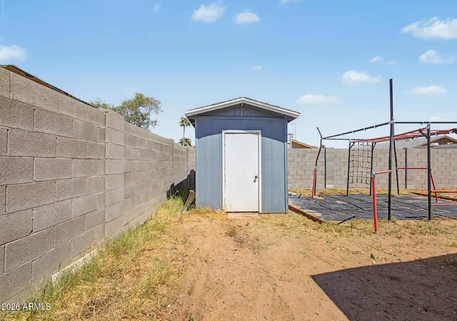 37th image of 125 N Ridge Cir, Mesa, AZ 85203 | MLS# 7062786