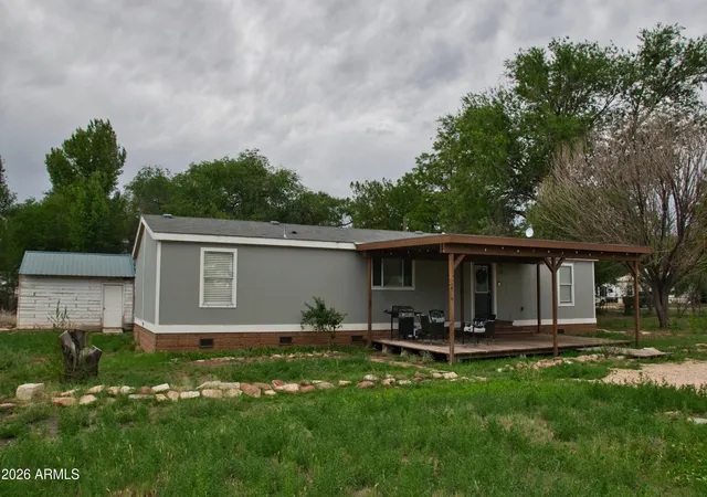1st image of 110 E 1st St N, Saint Johns, AZ 85936 | MLS# 7053863