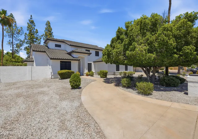 Photo 4 of Sale Pending at 1454 E Calle De Arcos, Tempe, AZ 85284 | MLS# 7054401 | Listing updated on 2026-08-22
