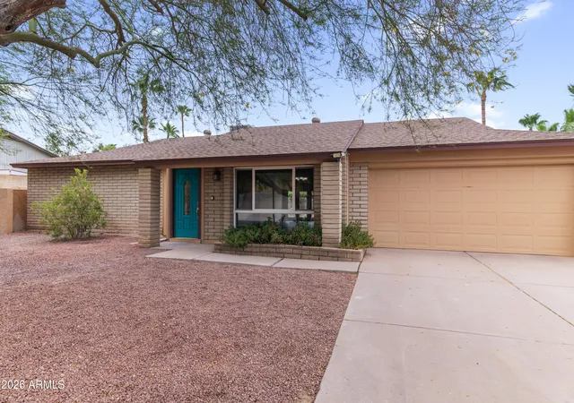 2nd image of 2338 E Yucca St, Phoenix, AZ 85028 | MLS# 7055570