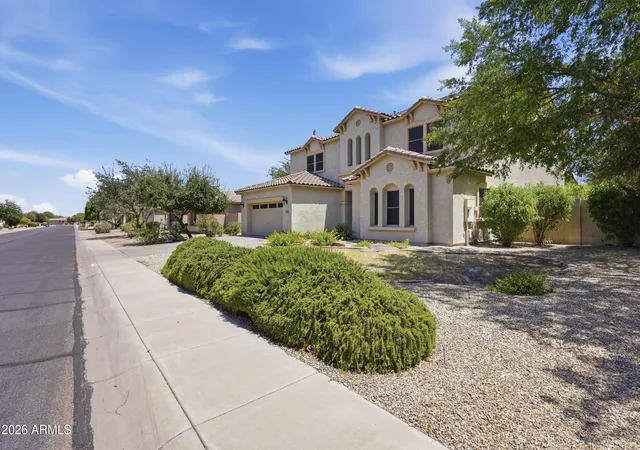 Photo 3 of Single family home for sale at 18619 W Oregon Ave, Litchfield Park, AZ 85340 | MLS# 7055046 | Listing updated on 2026-09-19