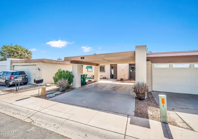 31st image of 189 Laguna Dr E, Litchfield Park, AZ 85340 | MLS# 7054420