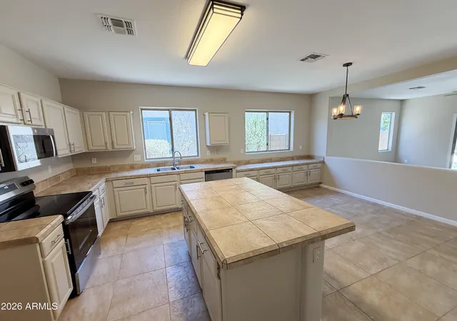 Photo 4 of Single family home for sale at 17621 W Caribbean Ln, Surprise, AZ 85388 | MLS# 7053819 | Listing updated on 2026-10-05