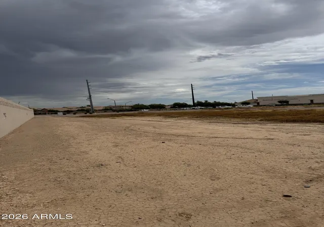 2nd image of 1358 E Motorplex Loop #2G, Gilbert, AZ 85297 | MLS# 7054074