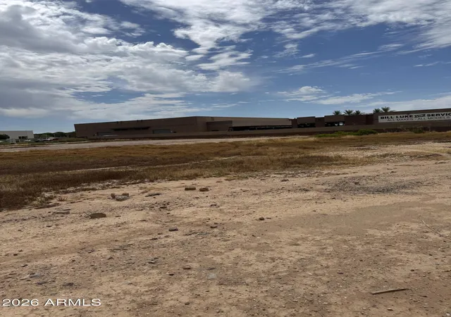 4th image of 1358 E Motorplex Loop #2G, Gilbert, AZ 85297 | MLS# 7054074