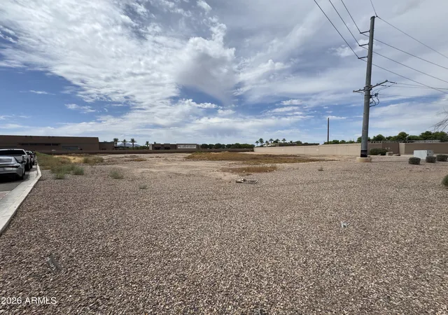 8th image of 1358 E Motorplex Loop #2G, Gilbert, AZ 85297 | MLS# 7054074