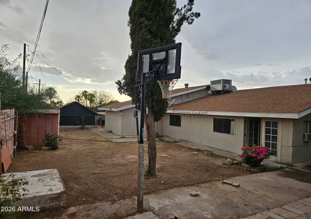 3rd image of 318 W Palo Verde Dr, Superior, AZ 85173 | MLS# 7053965