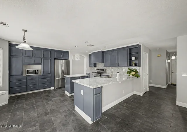 Photo 3 of Single family home for sale at 1098 S Roca St, Gilbert, AZ 85296 | MLS# 7064404 | Listing updated on 2026-09-14
