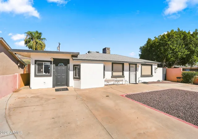 Photo 3 of Single family home for sale at 10223 N 17th Dr, Phoenix, AZ 85021 | MLS# 7071571 | Listing updated on 2026-09-22