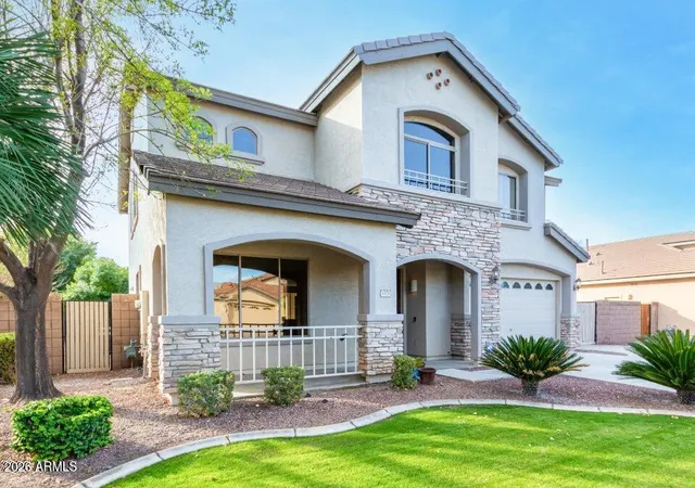 3rd image of 1375 E Locust Dr, Chandler, AZ 85286 | MLS# 7057748