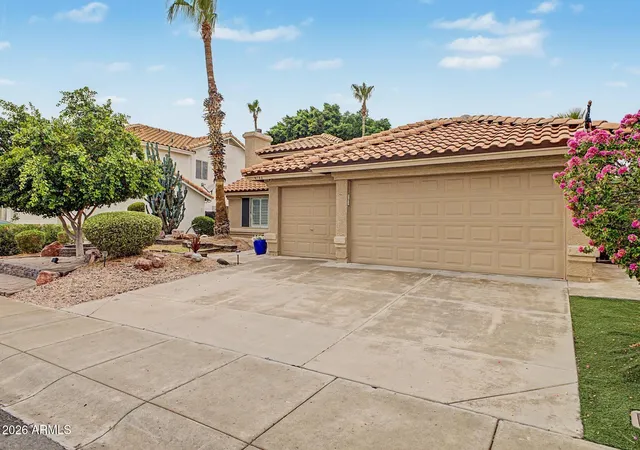 Photo 2 of Single family home for sale at 4740 E Villa Maria Dr, Phoenix, AZ 85032 | MLS# 7056284 | Listing updated on 2026-09-02