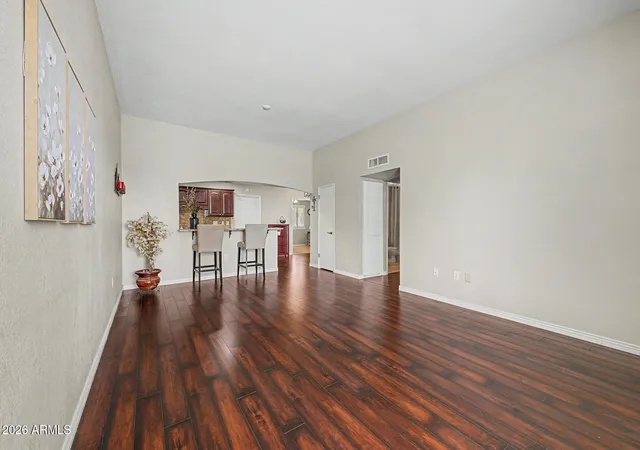 5th image of 10042 W Hawthorn Dr, Sun City, AZ 85351 | MLS# 7054083