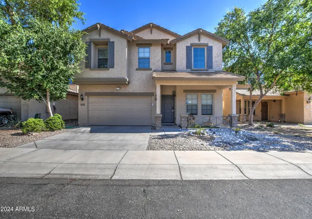 Photo 1 of Single family home for sale at 2015 W Davis Rd, Phoenix, AZ 85023 | MLS# 7054176 | Listing updated on 2026-09-21