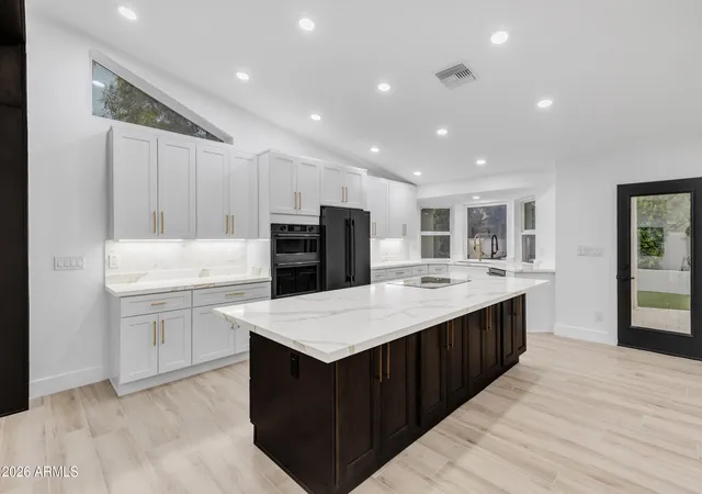 Photo 3 of Single family home for sale at 7707 E Turquoise Ave, Scottsdale, AZ 85258 | MLS# 7057974 | Listing updated on 2026-09-18