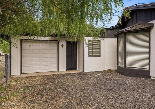 Photo 2 of Single family home for sale at 2819 Pine Hl Dr, Overgaard, AZ 85933 | MLS# 7054455 | Listing updated on 2026-09-03