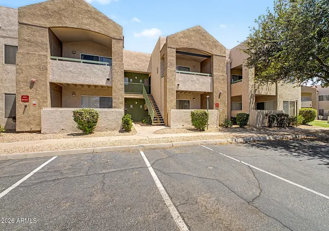 2nd image of 1295 N Ash St #123, Gilbert, AZ 85233 | MLS# 7055096