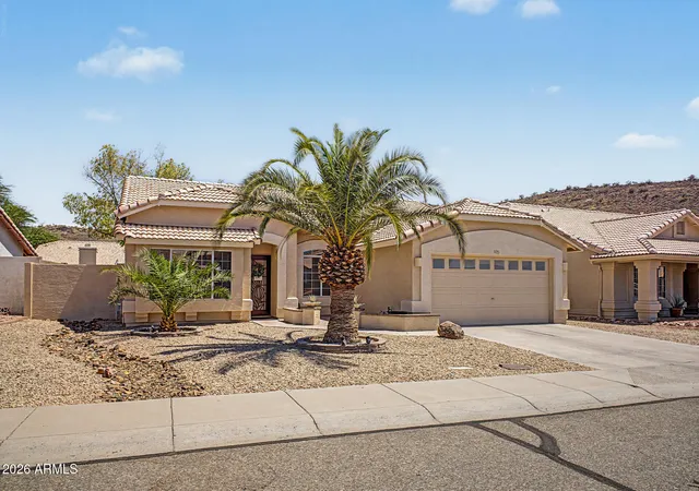 Photo 1 of Single family home for sale at 5975 W Alameda Rd, Glendale, AZ 85310 | MLS# 7054711 | Listing updated on 2026-10-14
