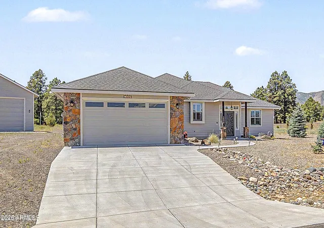 2nd image of 10290 Lundin Rd, Flagstaff, AZ 86004 | MLS# 7054200