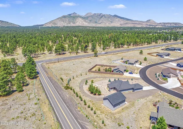 57th image of 10290 Lundin Rd, Flagstaff, AZ 86004 | MLS# 7054200