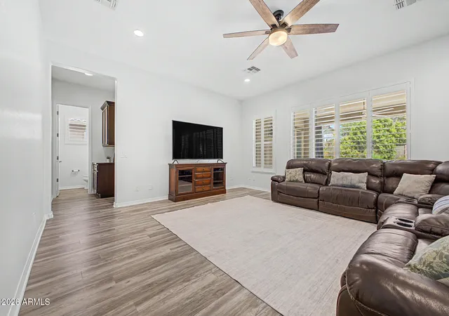 4th image of 1076 E Kensington Rd, Gilbert, AZ 85297 | MLS# 7056033
