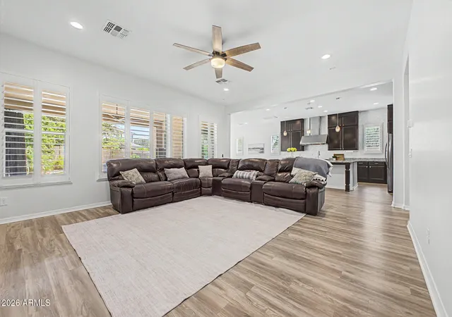 5th image of 1076 E Kensington Rd, Gilbert, AZ 85297 | MLS# 7056033