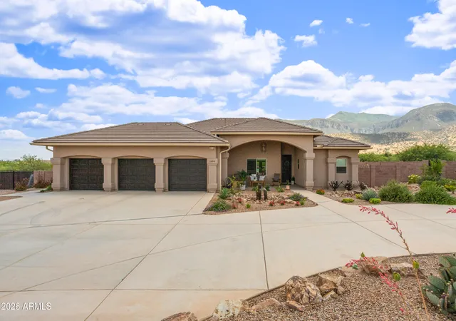 Photo 1 of Single family home for sale at 2494 E Emma Ln, Hereford, AZ 85615 | MLS# 7054922 | Listing updated on 2026-08-30