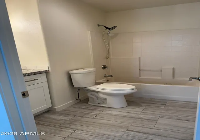 Photo 4 of Townhouse for sale at 860 N Mcqueen Rd #1164, Chandler, AZ 85225 | MLS# 7054300 | Listing updated on 2026-08-11
