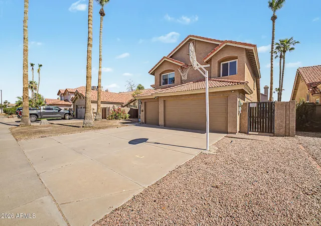 Photo 4 of Single family home for sale at 4113 E Glenhaven Dr, Phoenix, AZ 85048 | MLS# 7058163 | Listing updated on 2026-09-14