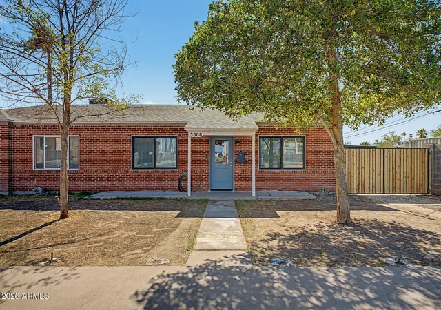1st image of 3608 N 13th Ave, Phoenix, AZ 85013 | MLS# 7059979
