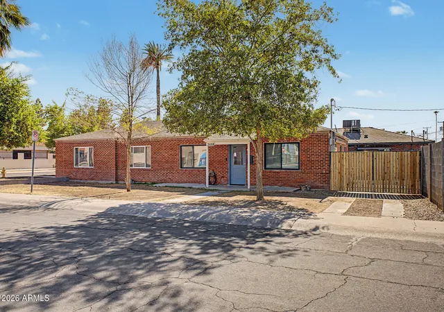 3rd image of 3608 N 13Th Ave, Phoenix, AZ 85013 | MLS# 7059979