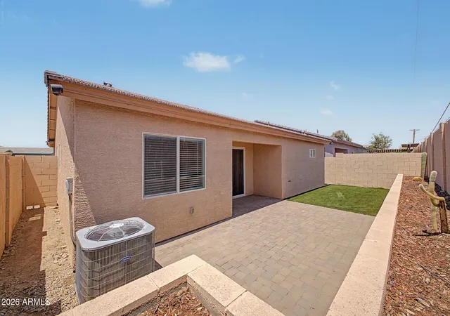 Photo 20 of Single family home for sale at 423 W Alicia Dr, Phoenix, AZ 85041 | MLS# 7054786 | Listing updated on 2026-10-08