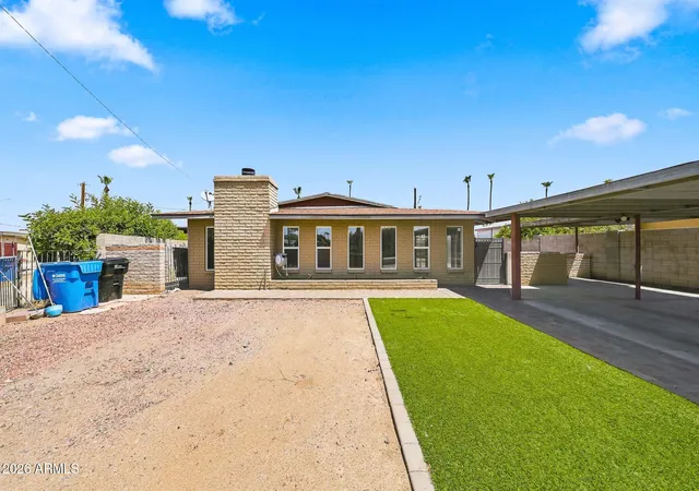 Photo 3 of Single family home for sale at 2922 E Kings Ave, Phoenix, AZ 85032 | MLS# 7056710 | Listing updated on 2026-08-17