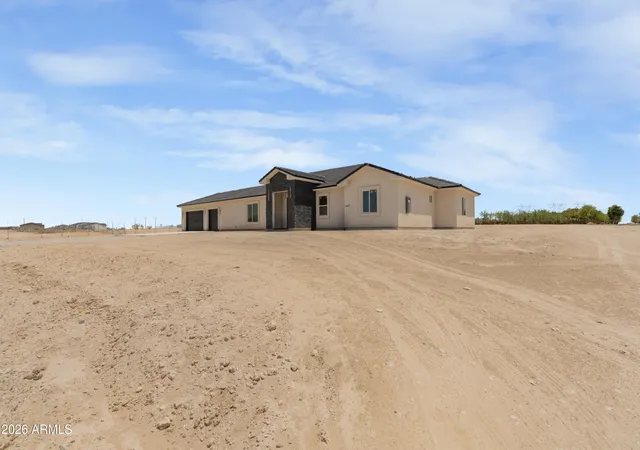 Photo 3 of Single family home for sale at 2407 S 336th Avenue, Tonopah, AZ 85354 | MLS# 7054556 | Listing updated on 2026-08-04