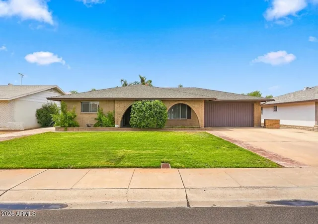 2nd image of 4231 W Purdue Ave, Phoenix, AZ 85051 | MLS# 7055074