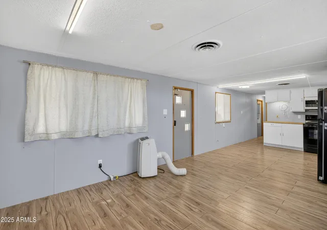 Photo 3 of Manufactured home for sale at 701 S Dobson Rd #489, Mesa, AZ 85202 | MLS# 7054910 | Listing updated on 2026-08-17