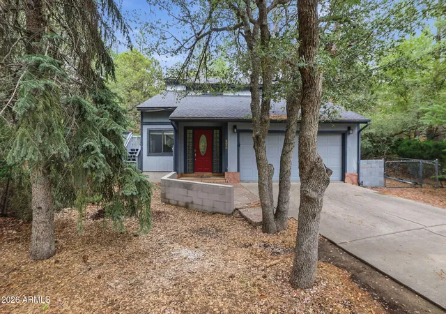 Photo 1 of Single family home for sale at 375 Banning Crk Rd, Prescott, AZ 86303 | MLS# 7061204 | Listing updated on 2026-09-09