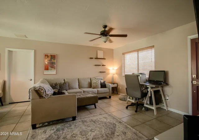4th image of 1008 W Muriel Dr, Phoenix, AZ 85023 | MLS# 7064987