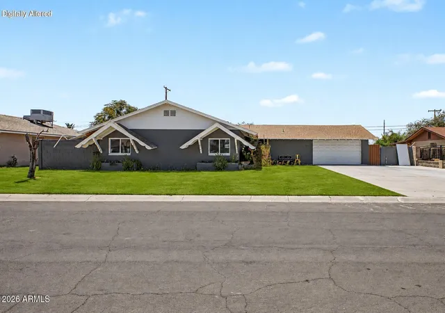 2nd image of 6017 W Medlock Dr, Glendale, AZ 85301 | MLS# 7068233