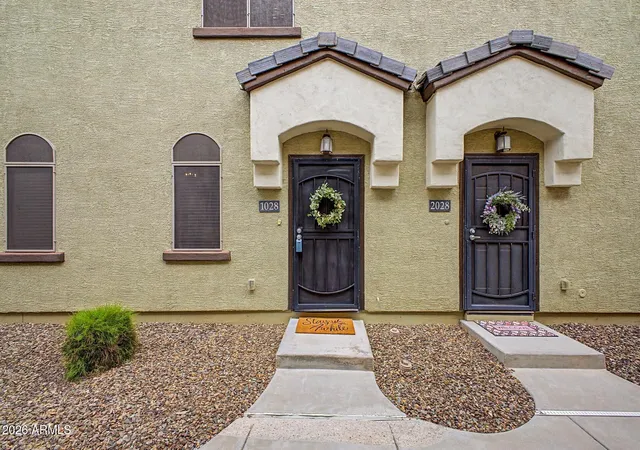 2nd image of 2725 E Mine Creek Rd #1028, Phoenix, AZ 85024 | MLS# 7054981