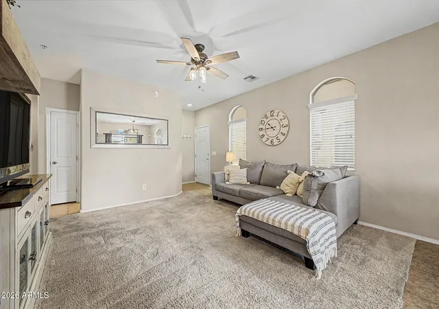 5th image of 2725 E Mine Creek Rd #1028, Phoenix, AZ 85024 | MLS# 7054981