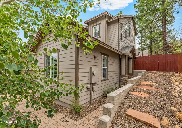 Photo 4 of Townhouse for sale at 3226 S Sonoma St, Flagstaff, AZ 86005 | MLS# 7054611 | Listing updated on 2026-09-13