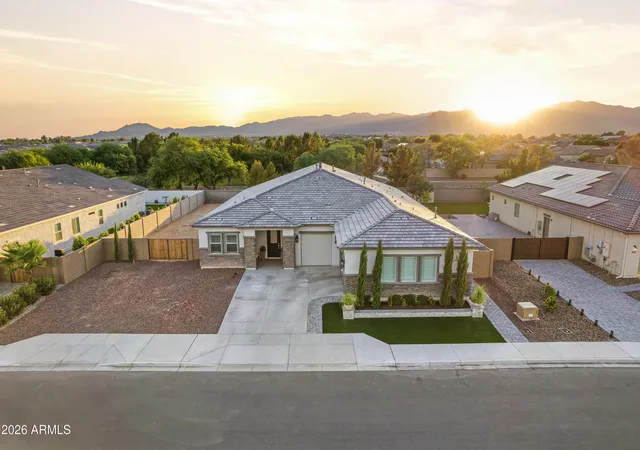Photo 3 of Single family home for sale at 5276 N 182nd Lane, Litchfield Park, AZ 85340 | MLS# 7055269 | Listing updated on 2026-09-11