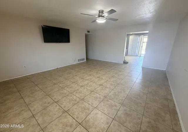 Photo 4 of Single family home for sale at 2008 N 55th Avenue, Phoenix, AZ 85035 | MLS# 7055728 | Listing updated on 2026-08-11