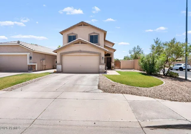 Photo 2 of Sale Pending at 8707 E Natal Ave, Mesa, AZ 85209 | MLS# 7054668 | Listing updated on 2026-08-24
