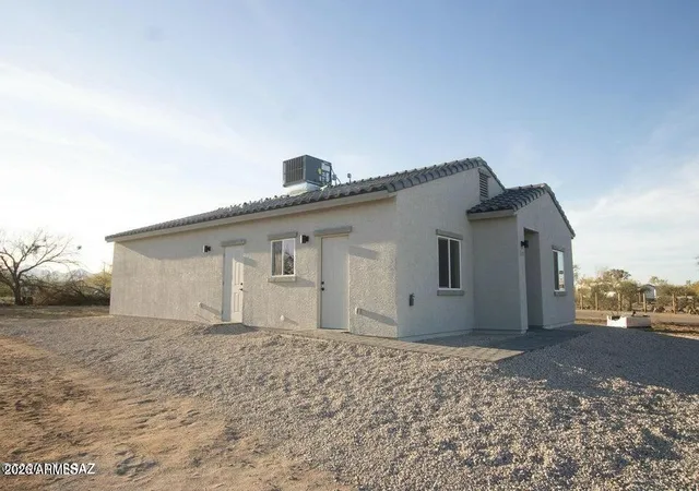 Photo 18 of Single family home for sale at 670 W Wyoming St, Tucson, AZ 85706 | MLS# 7055498 | Listing updated on 2026-08-11