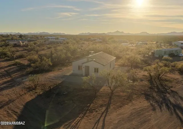 Photo 1 of Single family home for sale at 670 W Wyoming St, Tucson, AZ 85706 | MLS# 7055498 | Listing updated on 2026-08-11