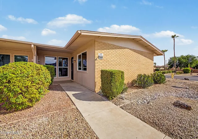 Photo 4 of Townhouse for sale at 19003 N 134th Drive, Sun City West, AZ 85375 | MLS# 7059932 | Listing updated on 2026-09-01