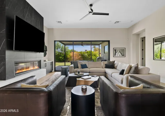 2nd image of 4224 E Earll Dr, Phoenix, AZ 85018 | MLS# 7059287